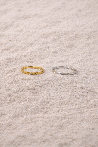 Tiny Spark Ring