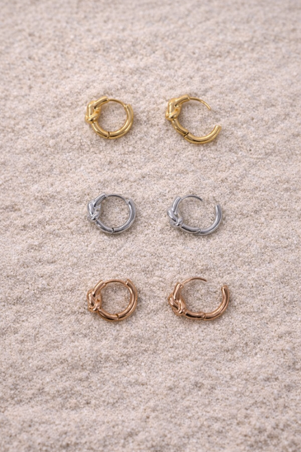 Knot Hoop Pierce