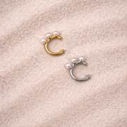 Milky Pearl Ear Cuff