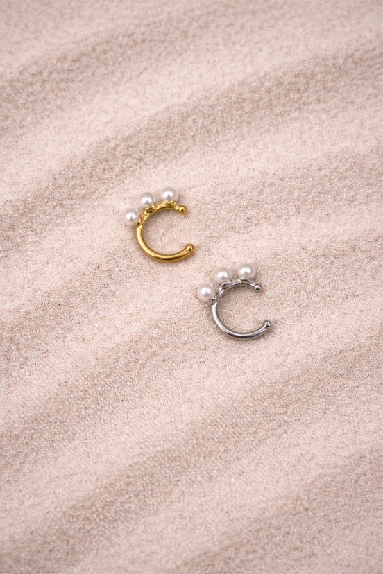 Milky Pearl Ear Cuff