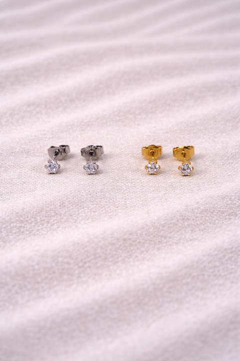 Tiny Spark Stud Pierce