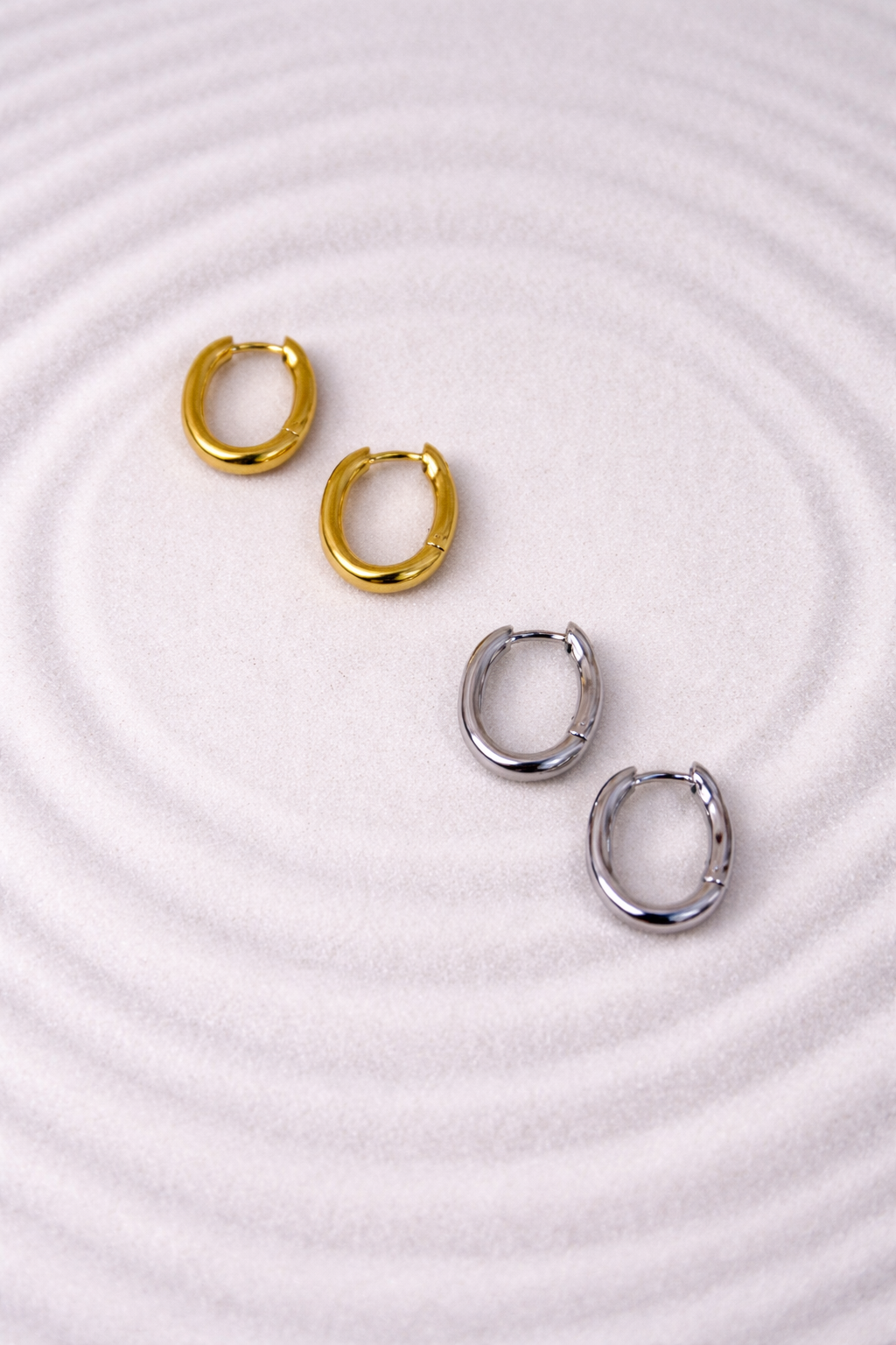 Daily Glow Loop Pierce