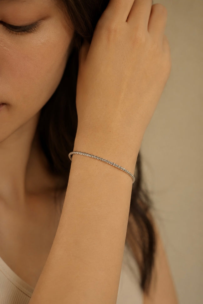 Luxe Twist Bracelet