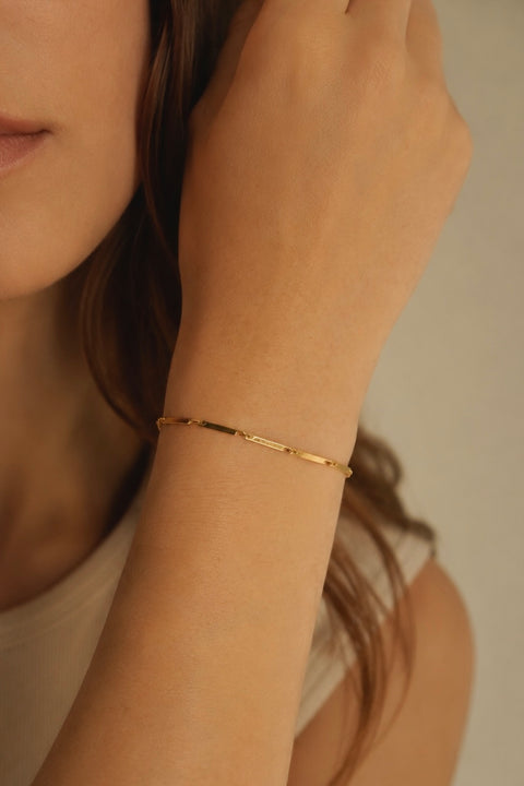 Muse Bar Bracelet