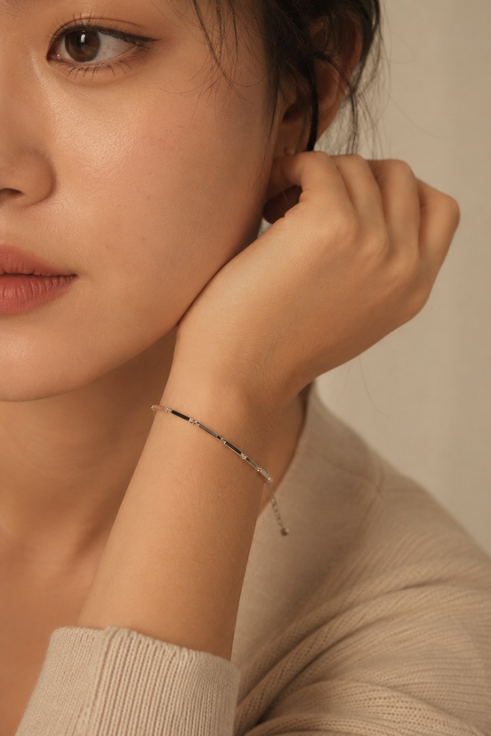 Muse Bar Bracelet