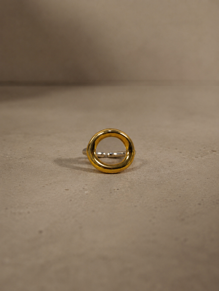 Loop Muse Ring