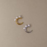 Milky Pearl Ear Cuff