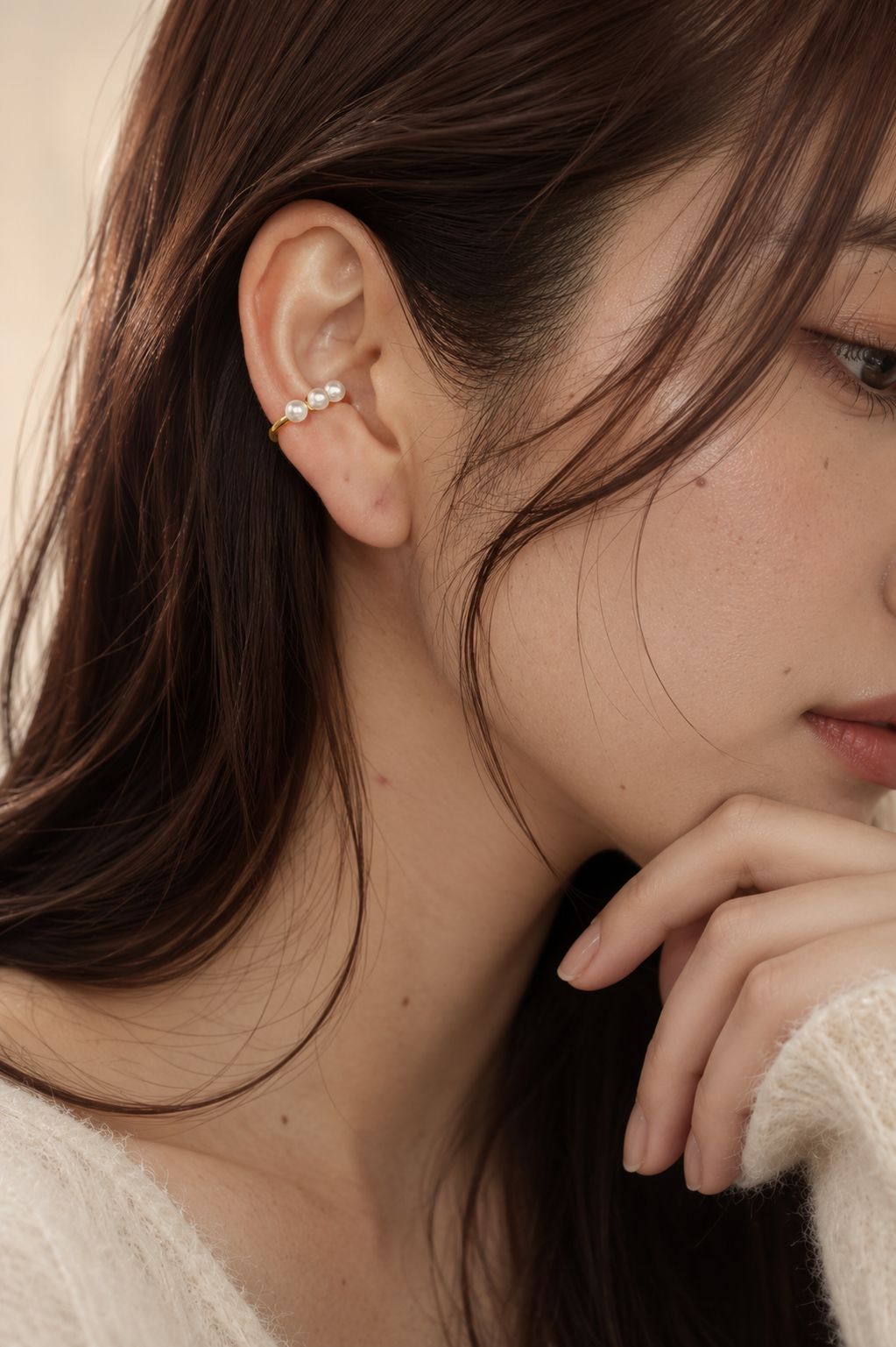 Milky Pearl Ear Cuff