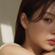 Milky Pearl Ear Cuff