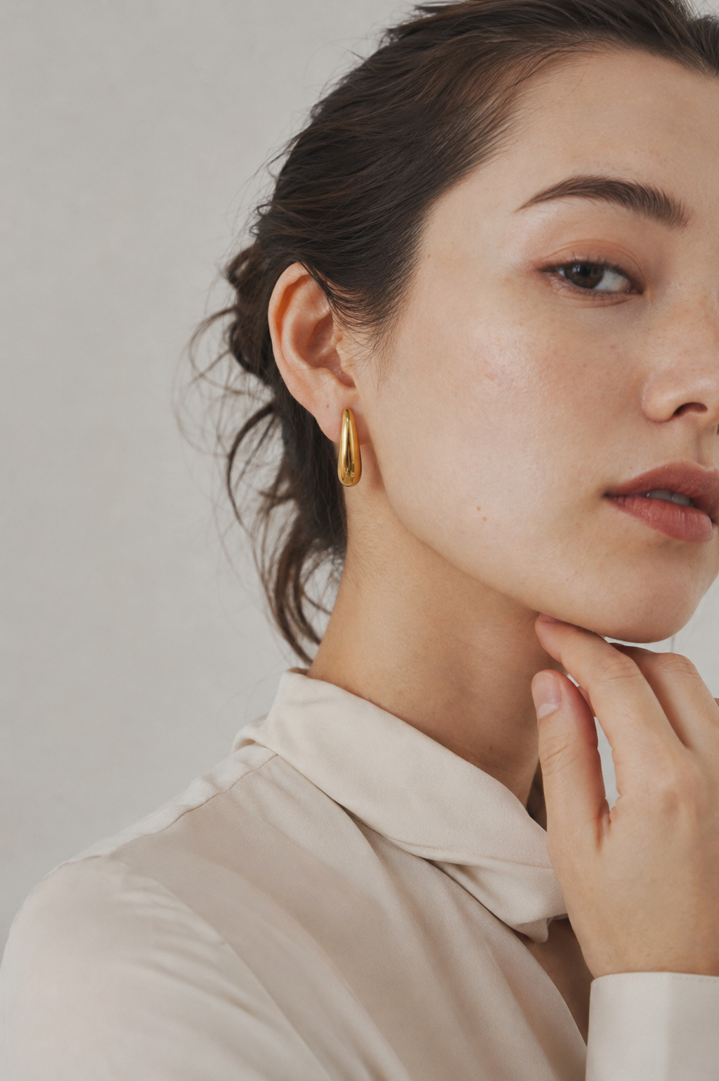 Tear Fiction Earring