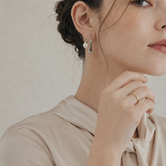 Pearl Swing Pierce