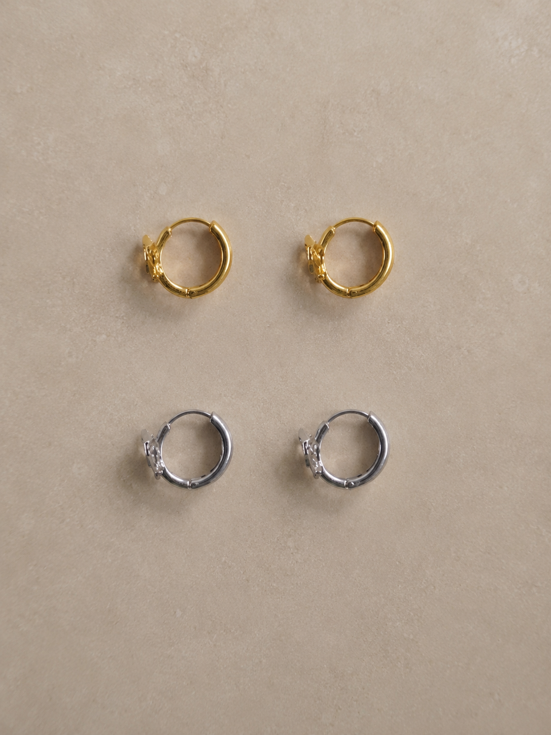 Ribbon Cross Pierce