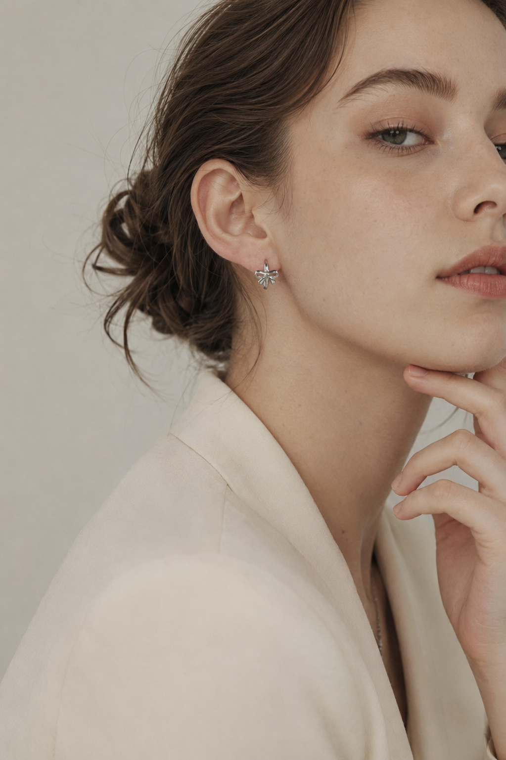 Ribbon Cross Pierce