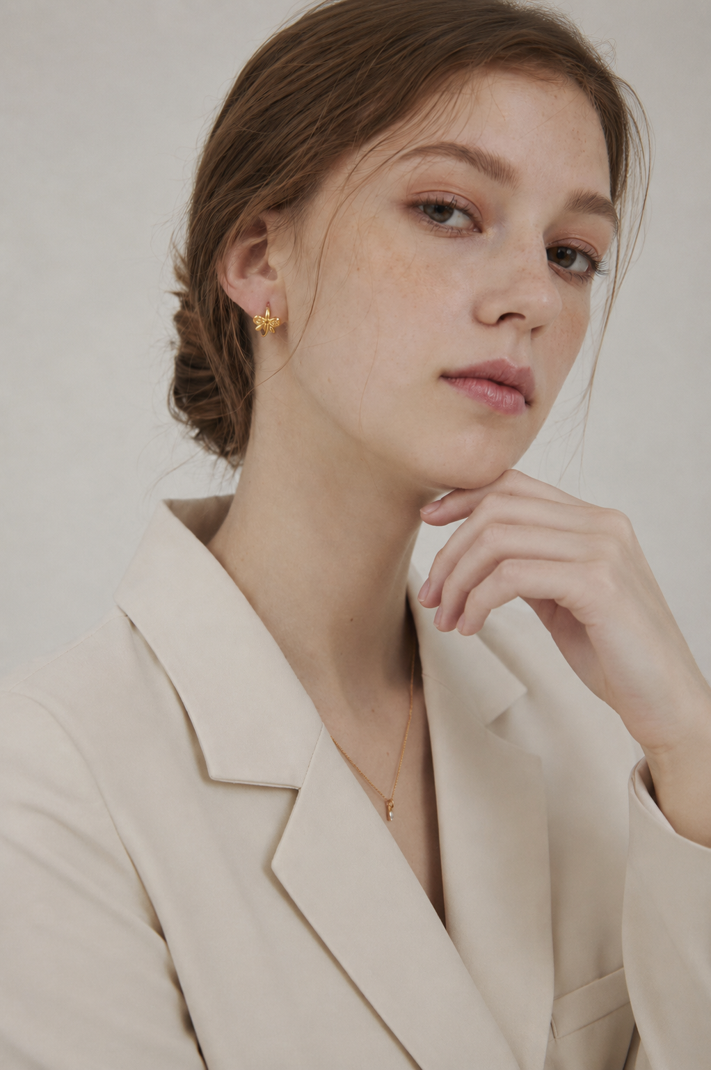 Ribbon Cross Pierce
