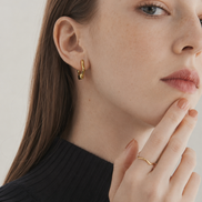 Liquid Drift Form Earring