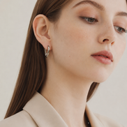 Daily Glow Loop Pierce