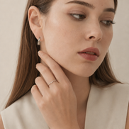 Twist Glow Loop Pierce