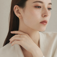 Twist Glow Loop Pierce
