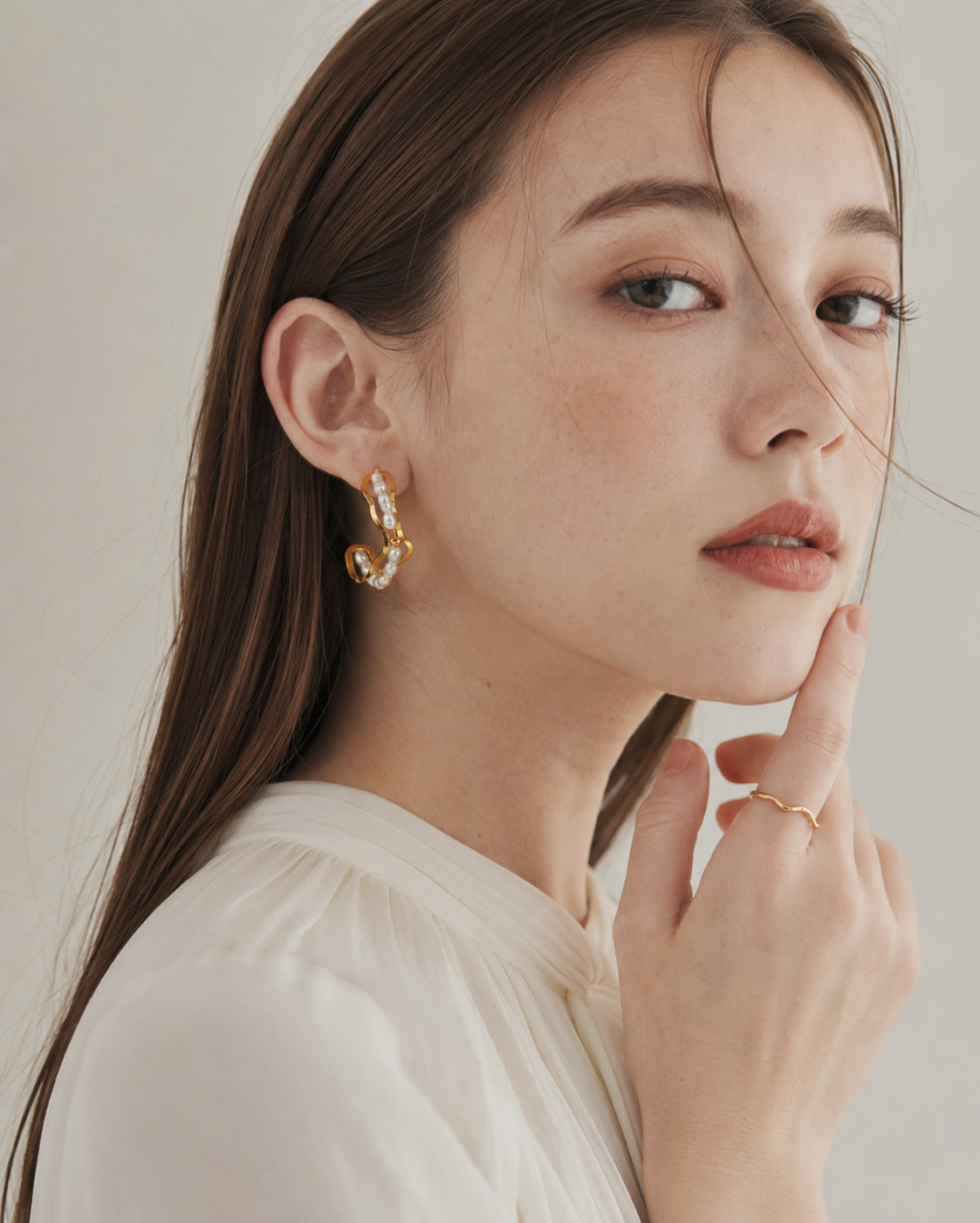 Pearl Flow Curve Pierce