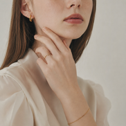 Pure Essence Bracelet