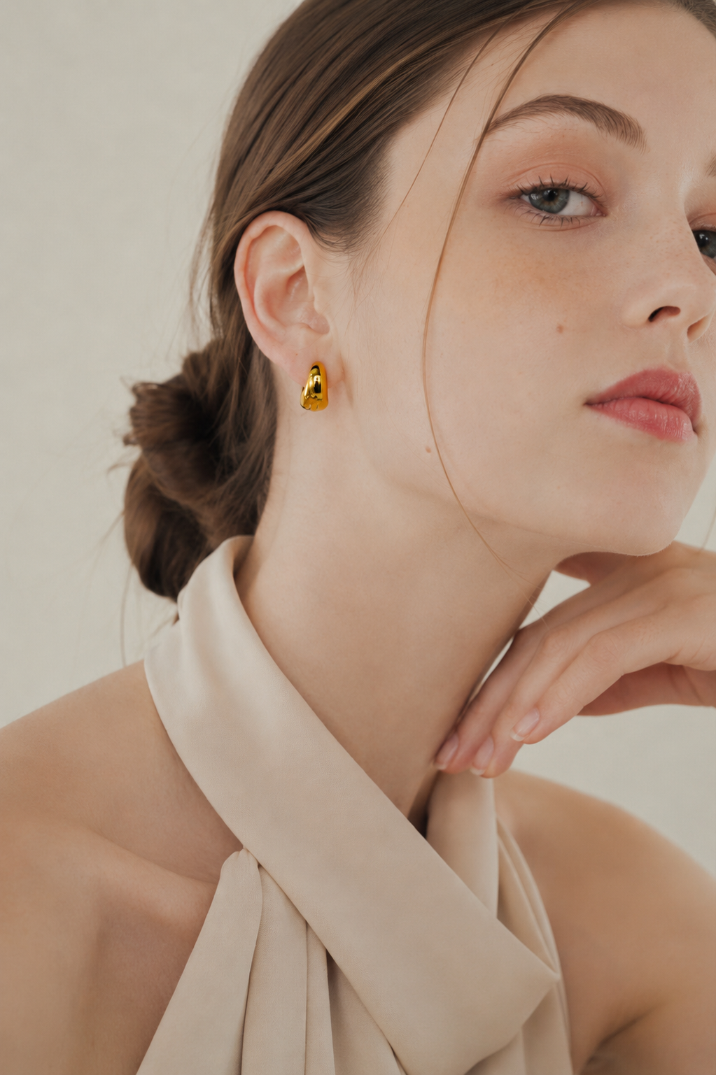 Honey Puff Clip Earring