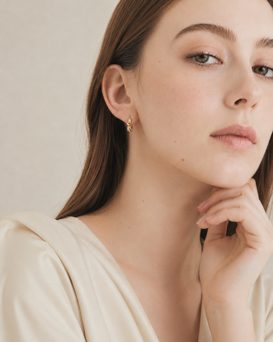 Knot Hoop Pierce