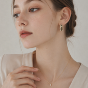 Honey Pearl Pierce