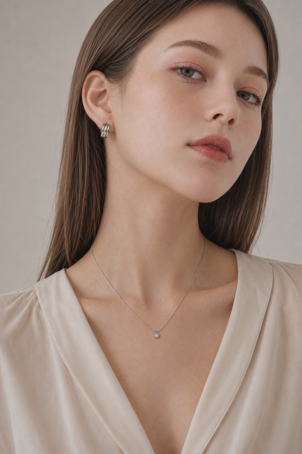 Éclat Tiny Pendant Necklace