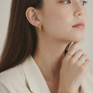 Twist Pavé Hoop Pierce