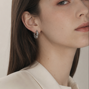 Twist Pavé Hoop Pierce