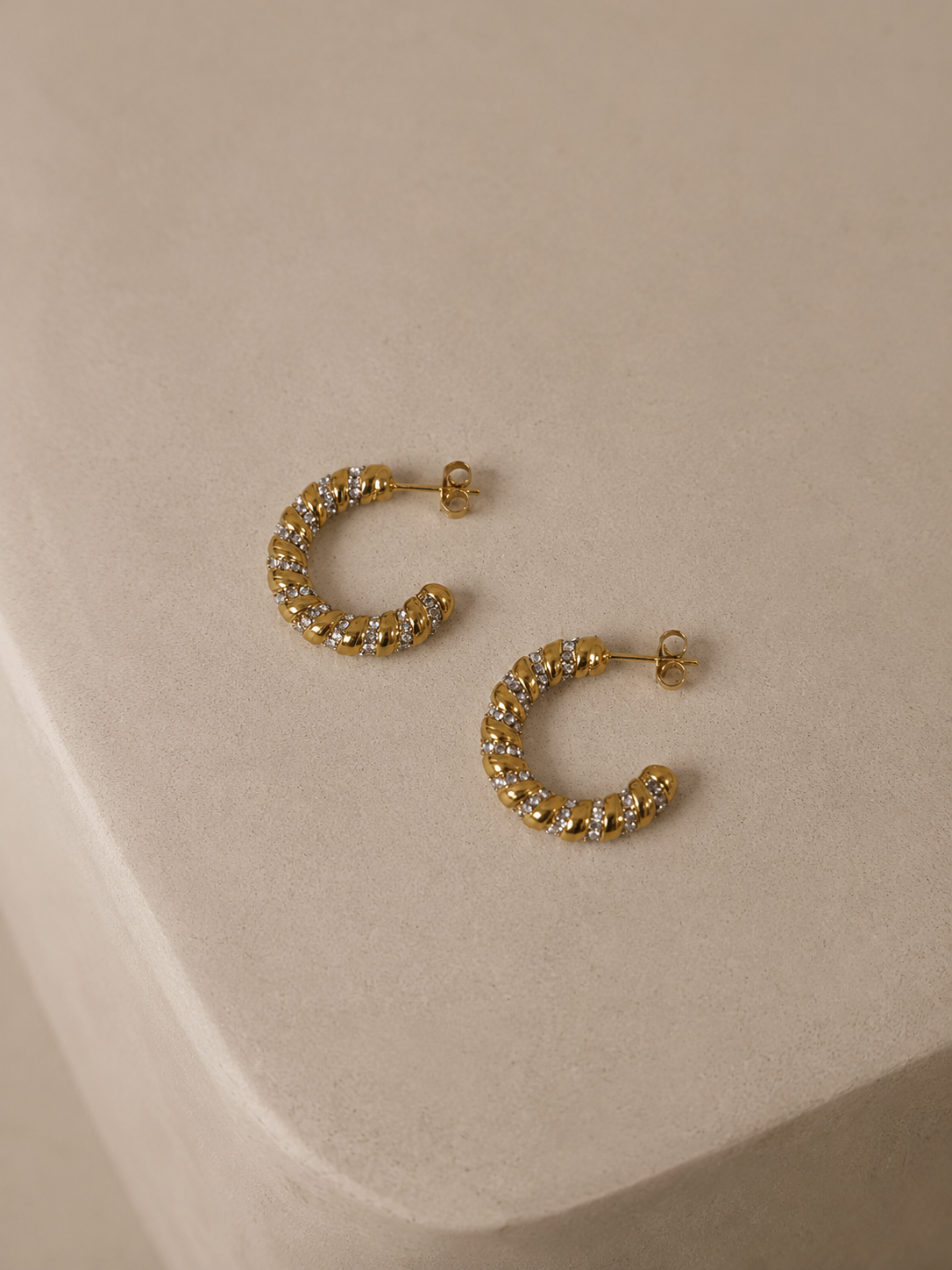 Twinkle Luxe Pierce
