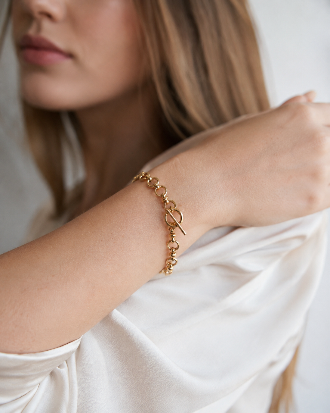 Circle Story Bracelet