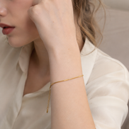 Petite Magic Line Bracelet