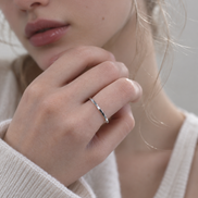 Tiny Spark Ring