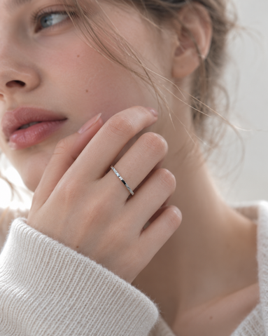 Tiny Spark Ring