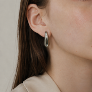 Tear Fiction Earring