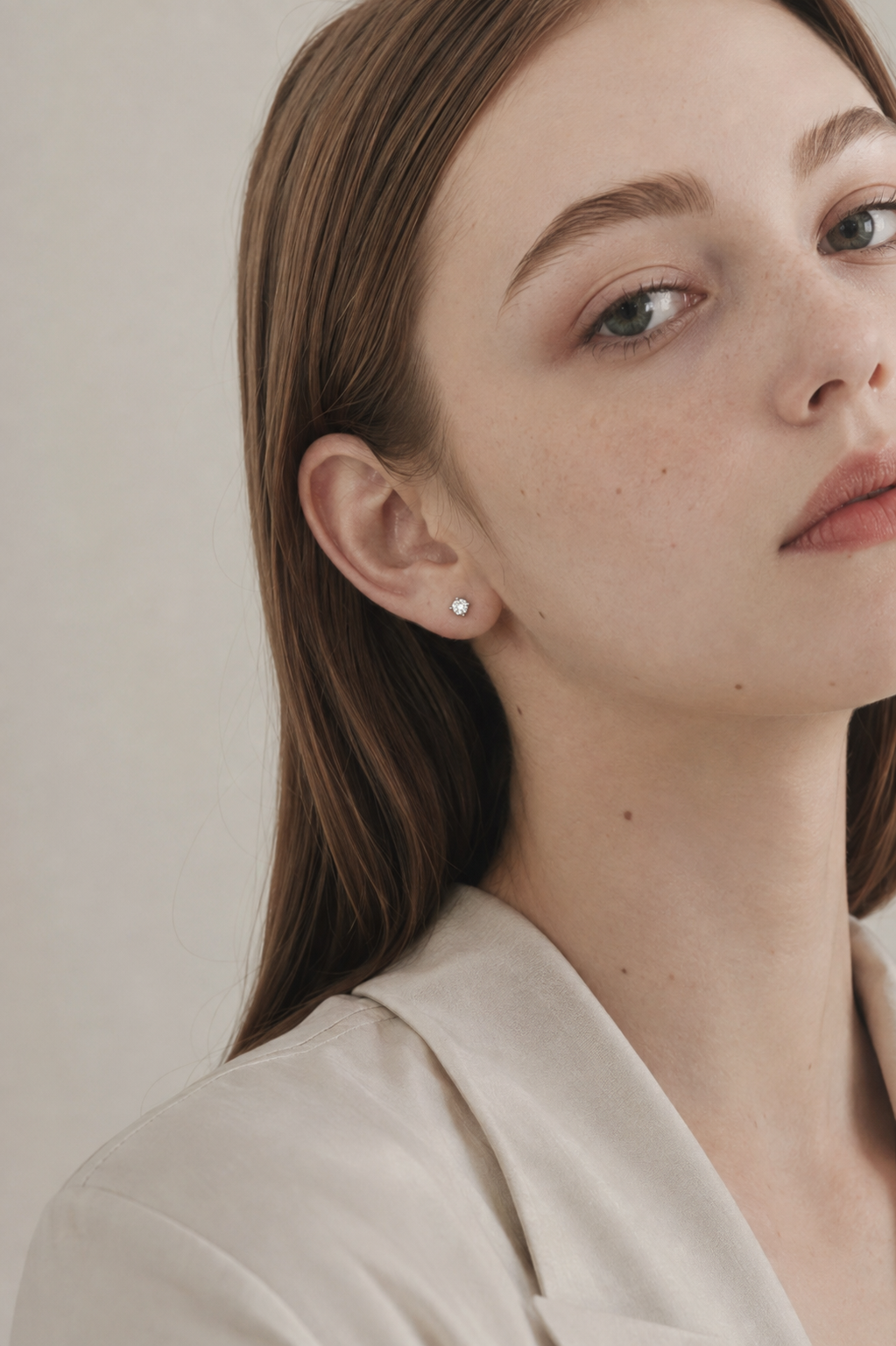 Tiny Spark Stud Pierce