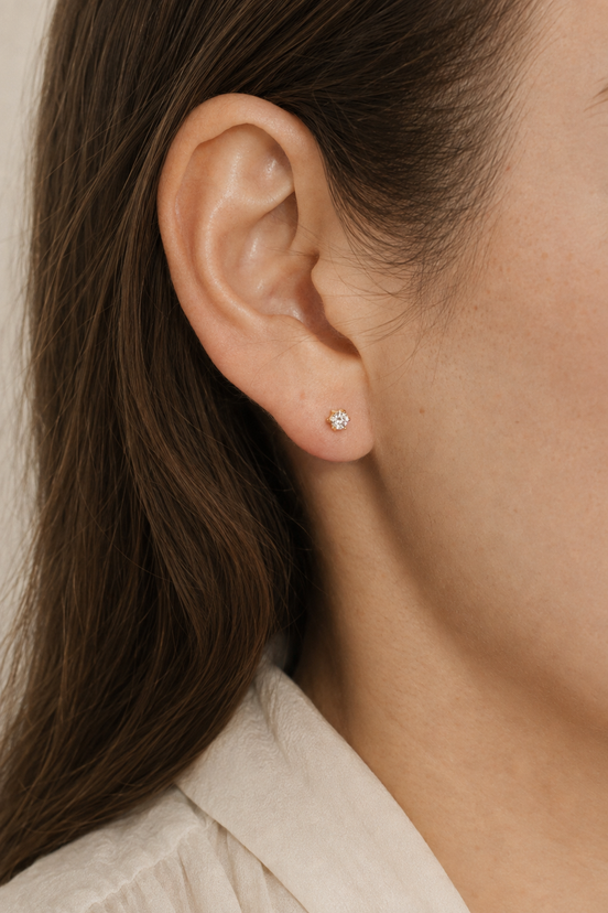 Tiny Spark Stud Pierce