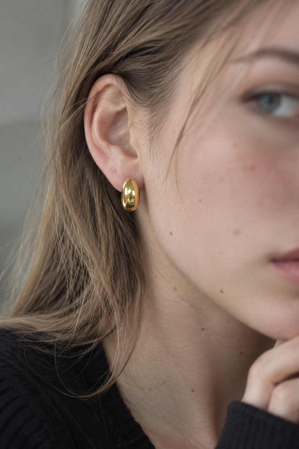 Egg Moon Earring