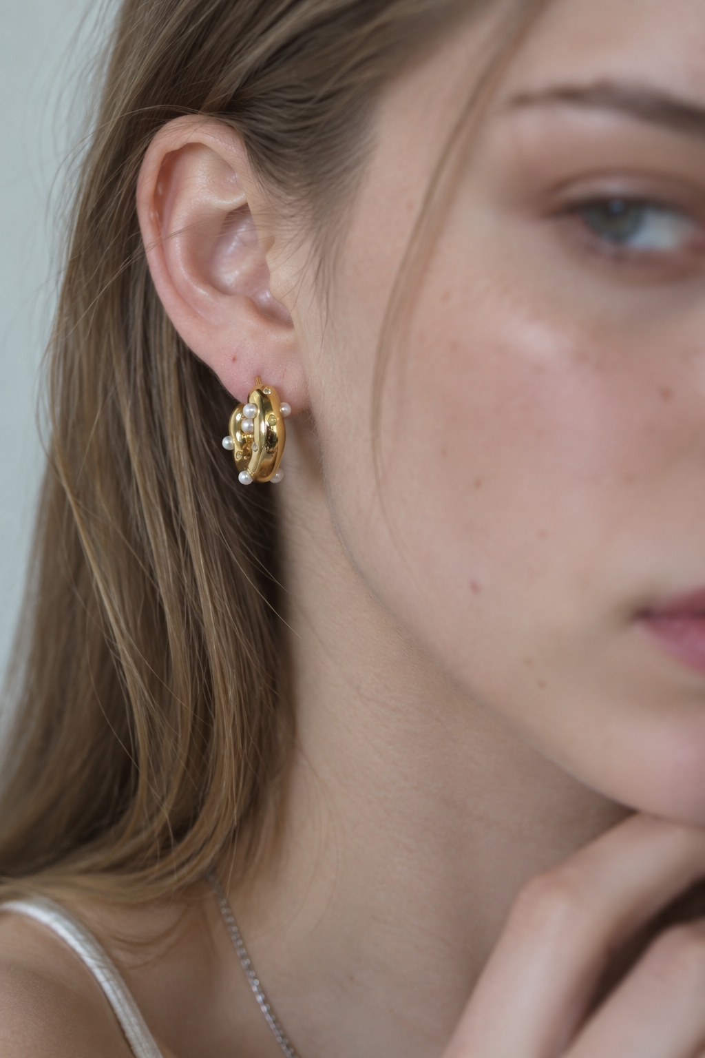Honey Pearl Pierce