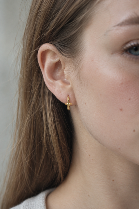 Soft Cross Pierce