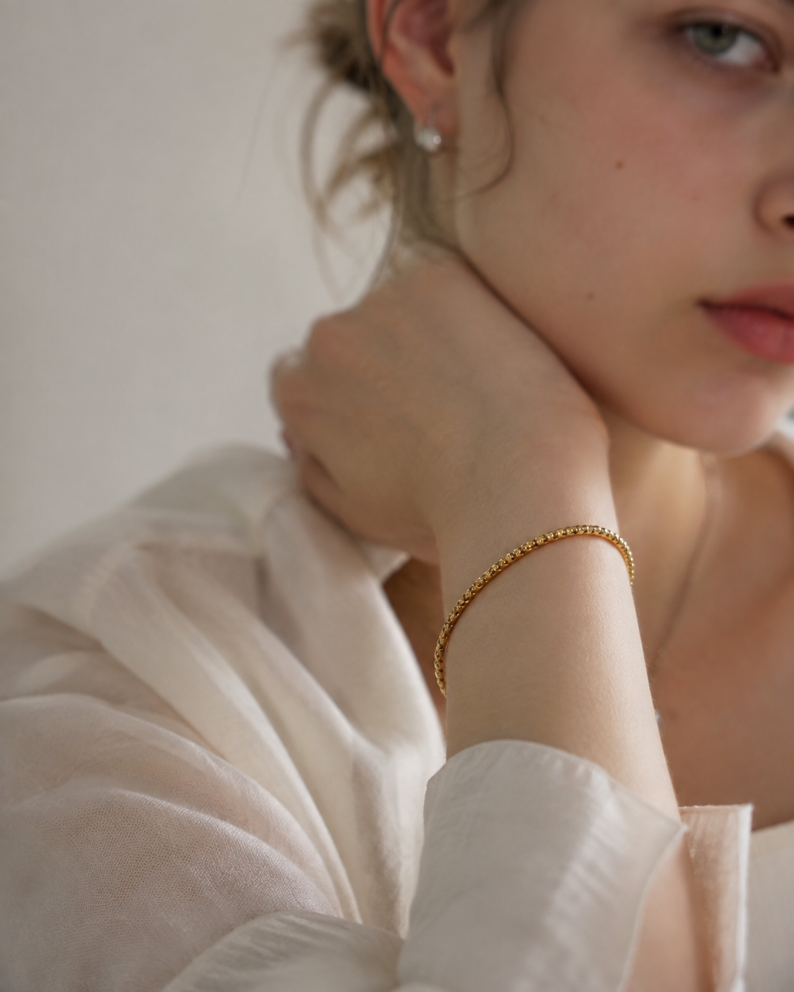 Luxe Twist Bracelet