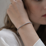 Luxe Twist Bracelet