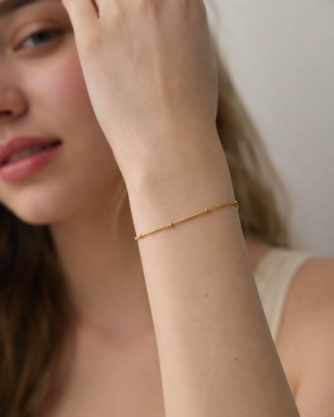 Delicate Dot Chain Bracelet
