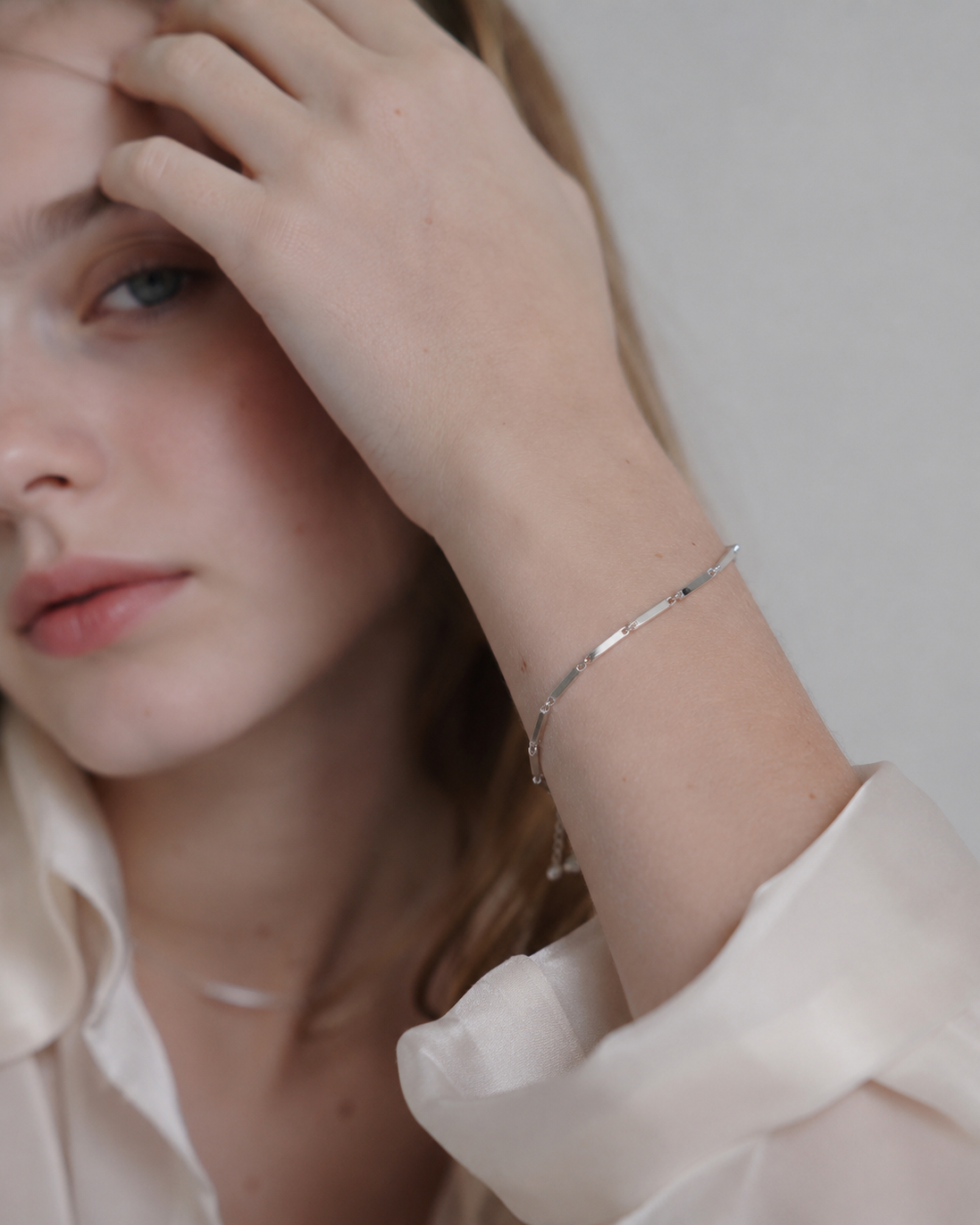 Muse Bar Bracelet