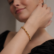 Twist Pulse Bangle
