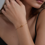 Knot Symbol Bracelet