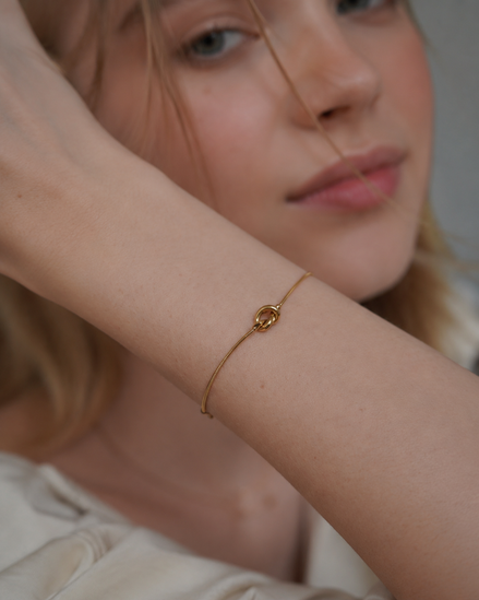 Knot Symbol Bracelet
