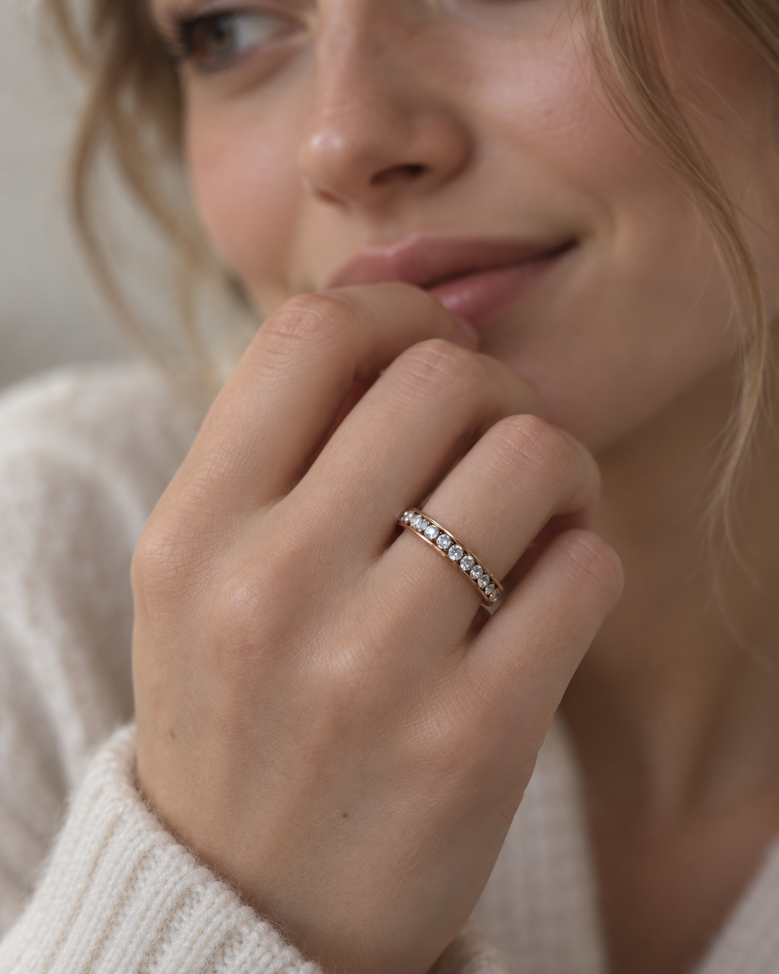 Linear Glow Ring