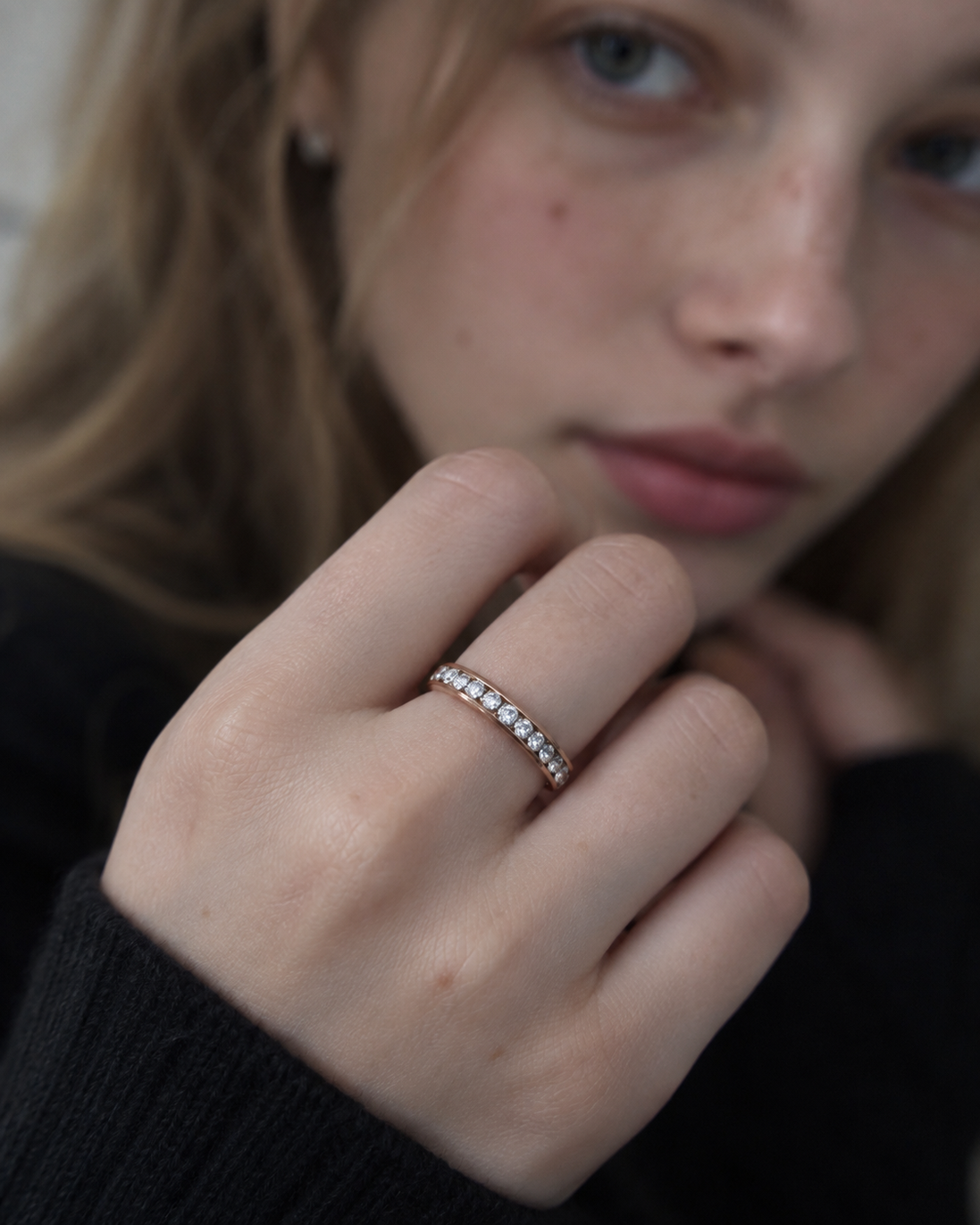 Linear Glow Ring